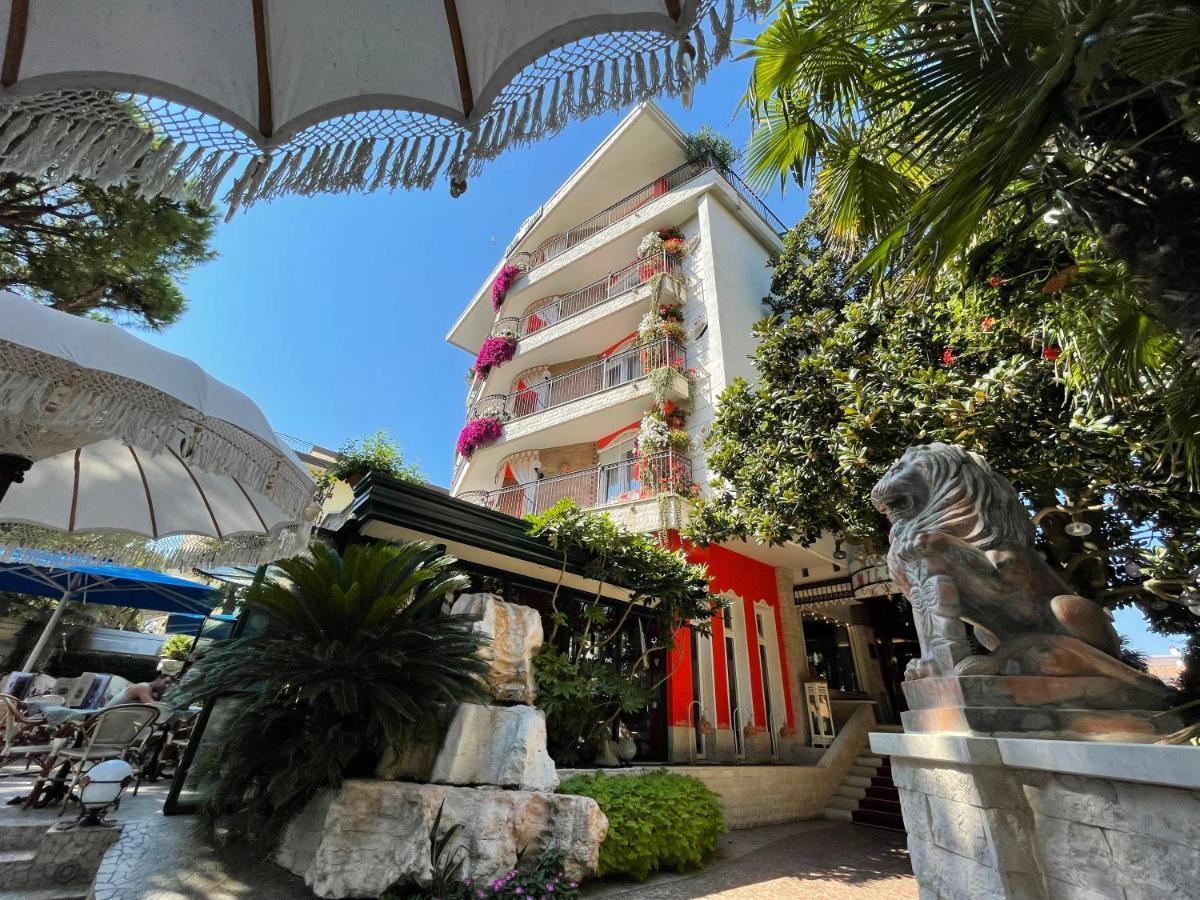 Hotel Milton Lido di Jesolo Esterno foto