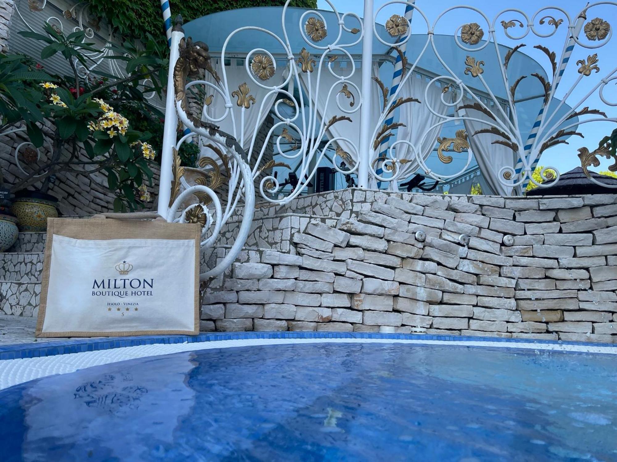 Hotel Milton Lido di Jesolo Esterno foto
